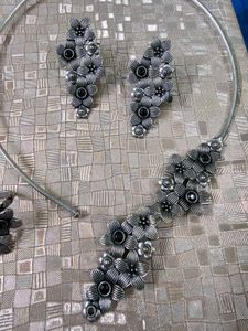 Oxidised Silver Jhumka &amp; Necklace Set