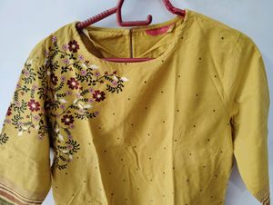 Vishudh Kurti Like New
