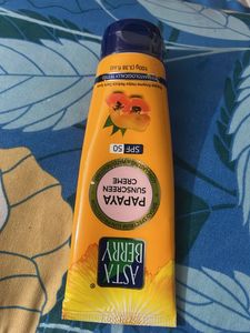 ASTA BERRY Papaya Sunscreen SPF 50
