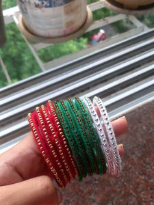 Handmade bangle set