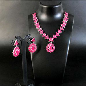 Dazzling Pink Gemstone Necklace &amp; Earring Set