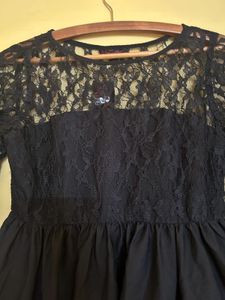 Chic Lace &amp; Flare Black Dress