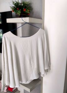 ZARA Chic White Flowy Top