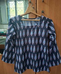 black bell sleeves kurti