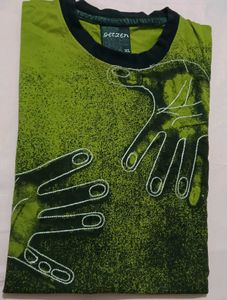 Green Graphic Print T-Shirt