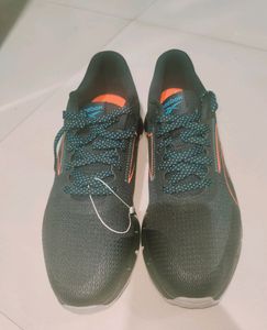 Reebok Men's Casual Shoes. Like New . Good Conditi