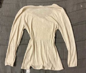 Cream Long Sleeve V-Neck Top