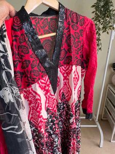 Gul Ahmed cottonPrinted Kurta Set with Dupatta