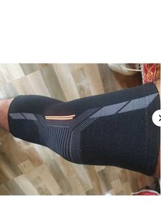 42.Knee Compression Sleeves size L