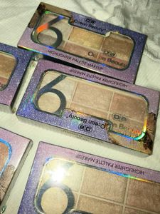 Ocean Beauty Highlighter Palette Makeup