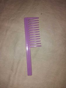 Lavender Wide Tooth Comb