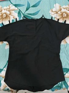 Stylish Black Cold Shoulder Top