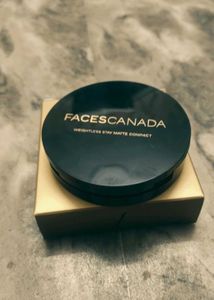 Faces Canada Weightless Compact