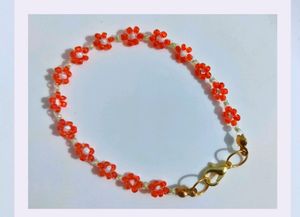 Christmas Beaded Bracelet (1)