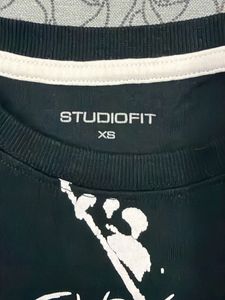 STUDIOFIT Graphic Print T-Shirt