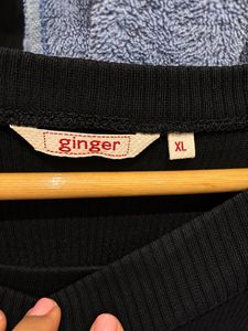 Ribbed Black T-Shirt
