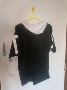 Hooded Tshirt In Black
