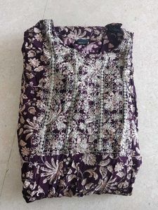 Embroidered Purple Floral Kurta