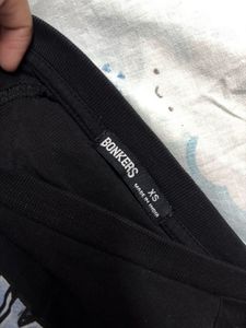 Black Graphic baby tee