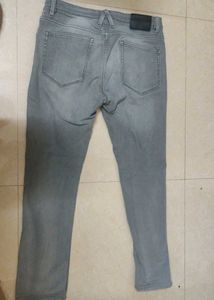 Men's Grey Slim Fit Jeans