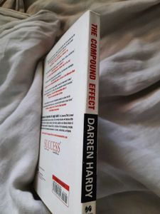 The Compound Effect by Darren Hardy