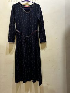 Rangriti Woollen Kurta Size M