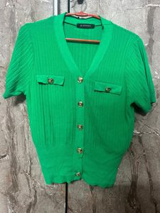 Chic Green Button-Up Top