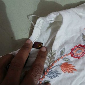 Embroidered White Kurta Set