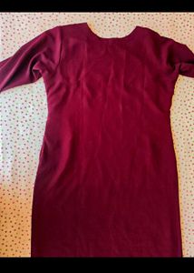 Maroon Kurta with Sequins Embellishment