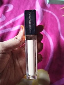Manish Malhotra Matte Ivory Concealer