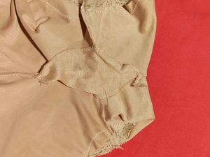 Marilyn Monroe Beige Lace Trim Shorts