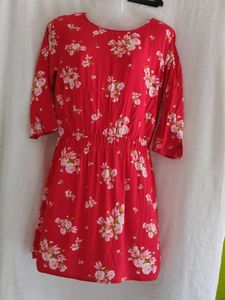 Red Floral Mini Dress(H&M)