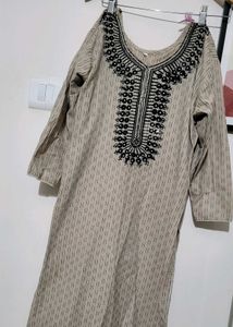 Elegant Embroidered Kurta