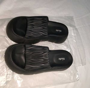 Black Chunky Platform Sandals