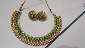 Elegant Gold & Green Kundan Necklace Set