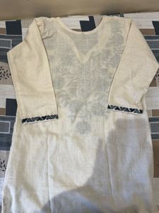 Embroidered Cream Short Kurta
