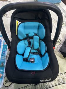 Baby Carrycot Cum Car Seat