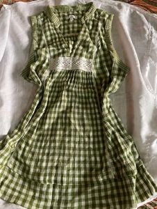 Sale !!!Bossini Green Checkered Top