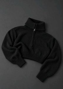 BLACK HALF-ZIP CROPPED KNIT SWEATER