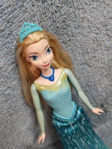 Disney Frozen Elsa Doll
