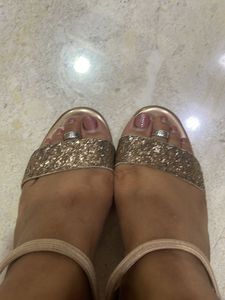 Hold Party Wear Heels