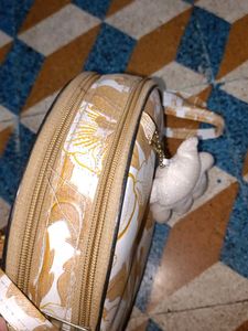 Cute Teddy Bear Round Bag