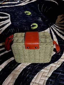 Chic Woven Crossbody Bag