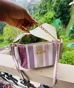 Stylish Striped Crossbody Bag