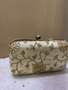 Elegant Embroidered Clutch Bag