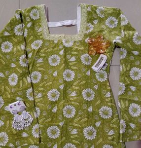 Green Floral Print Short Kurti💚