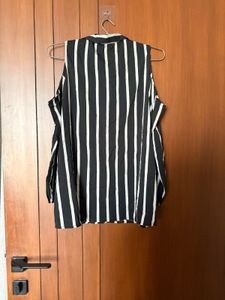 Chic Striped Cold Shoulder Top