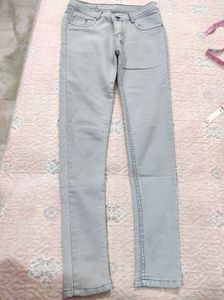 Light Wash Skinny Jeans✨💖