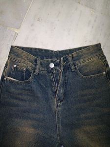 Trendy Distressed Wide Leg Jeans