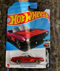Hot Wheels 70 Plymouth Barracuda